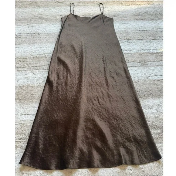 VINCE Satin Slip Dress in Nutwood Size S - Picture 7 of 16